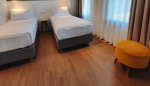 Standard Triple Room, Non Smoking, City View