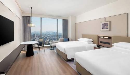 Deluxe Room, 2 Double Beds, Non Smoking, City View