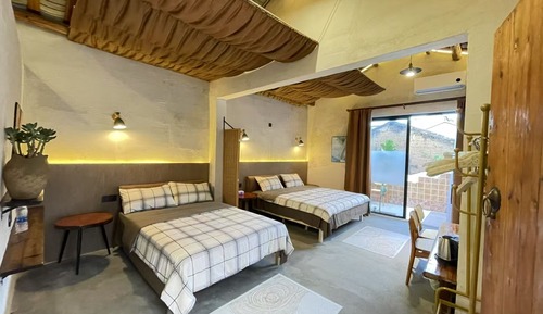 Superior Cottage, 5 Bedrooms, Courtyard View