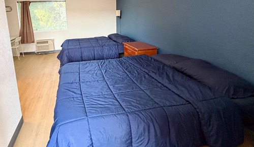 Double Room, 2 Queen Beds, Non Smoking