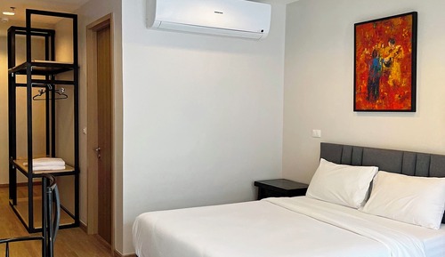 4 Bedrooms Exclusive Apartment (Unit 402)