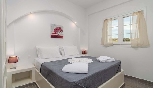 Classic Studio, Balcony, Bay View