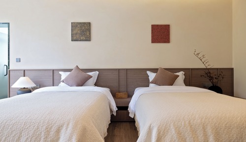 Elite Twin Room, Courtyard View