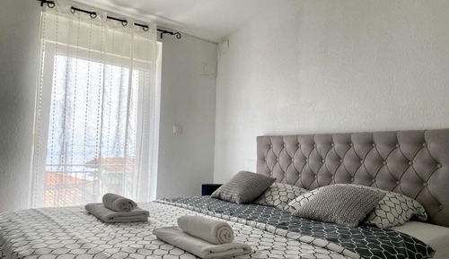 Apartment (Standard One Bedroom Apartment)