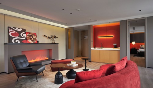 Business Room, 1 Bedroom, Fireplace, Canal View