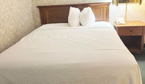 Comfort Room, 1 King Bed, Non Smoking