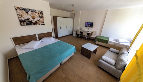 Triple Room, City View