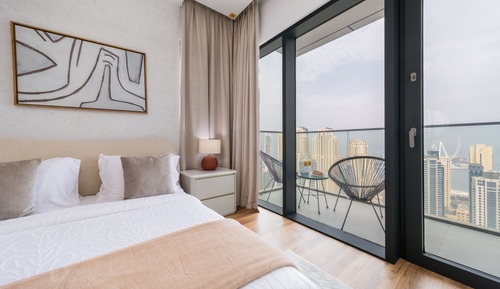 Luxury Apartment, 2 Bedrooms, Non Smoking, Marina View