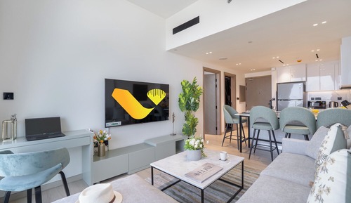 Luxury Apartment, City View