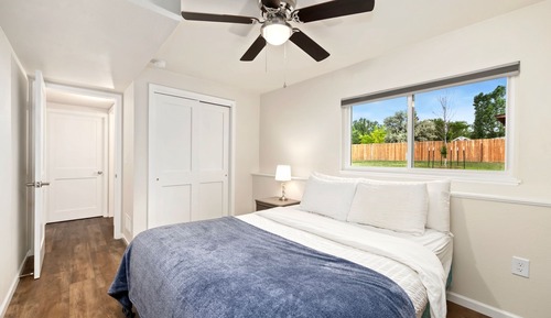 House, Multiple Beds, Balcony, Garden View (1119 S Edinburgh Drive)