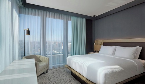 Standard Room, 1 King Bed, Non Smoking