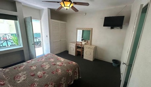 Economy Single Room