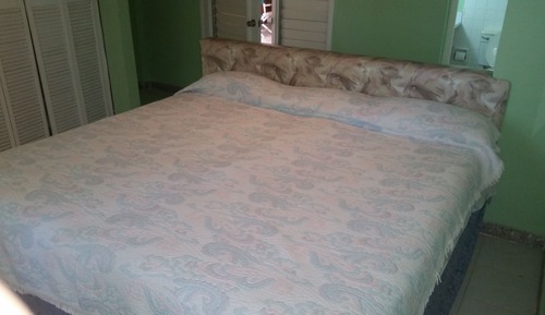 Basic Room, 1 Queen Bed, Smoking, Kitchen