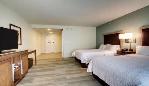 Room, 2 Queen Beds, Accessible, Non Smoking