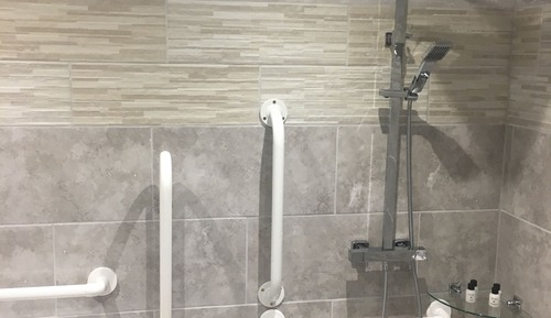 Super King, Disabled Access Room