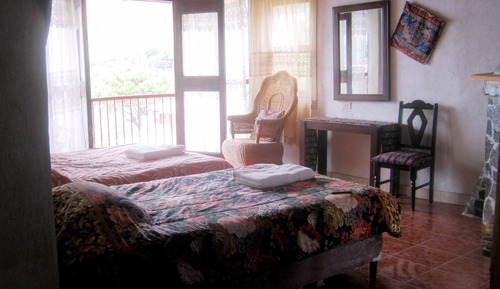 Romantic Room, Multiple Bedrooms, Fireplace, Lake View