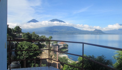 Panoramic Studio Suite, Multiple Beds, Fireplace, Lake View