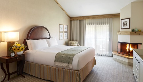 Room, 1 King Bed, Accessible, Fireplace (Garden View)