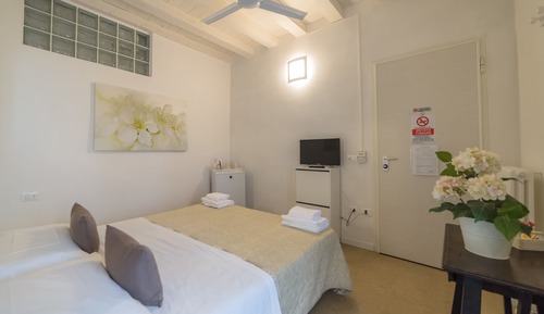 Economy Double Room