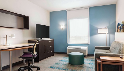 Suite, 1 King Bed, Non Smoking