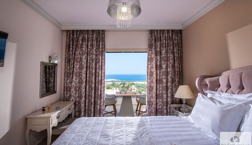 Suite (Penthouse)