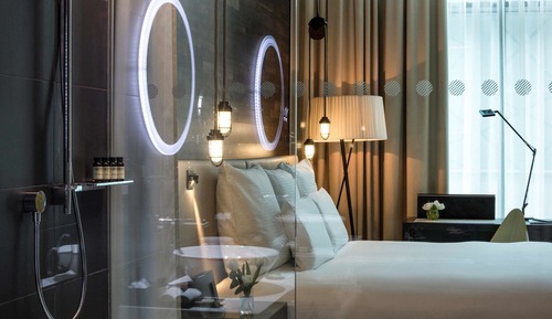 Deluxe Room, 1 King Bed (Premium)