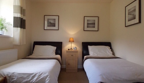 Twin Room, Ensuite