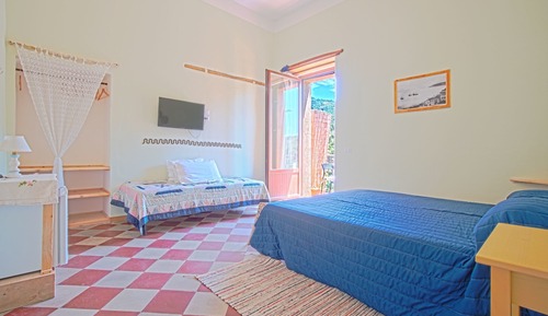 Superior Triple Room, Garden View