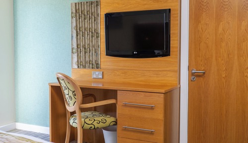 Hotel Standard Double or Twin Room, Accessible (First Floor)