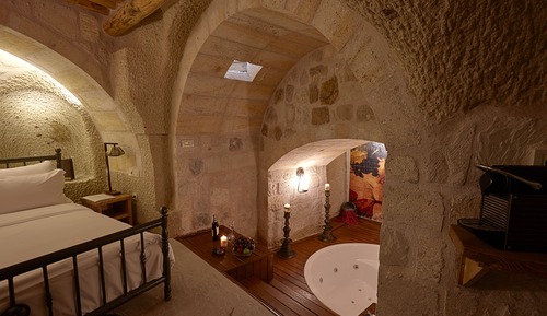 Crowne Suite