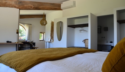 Luxury Suite, Valley View