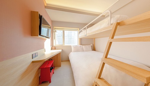 Triple Room
