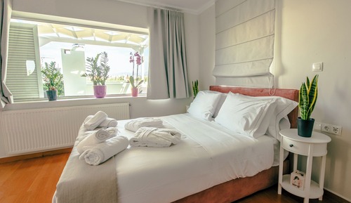 Suite (Acropolis Suite)