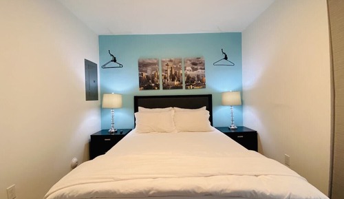 Comfort Townhome, City View