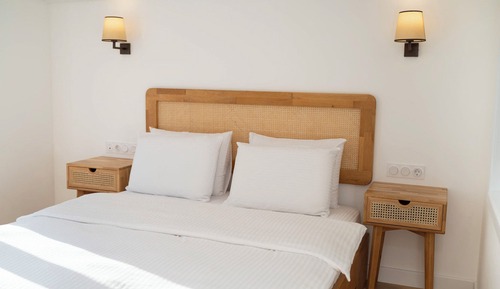 Honeymoon Loft, Sea View