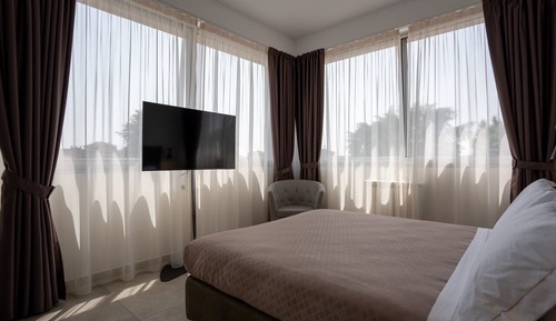 Standard Suite