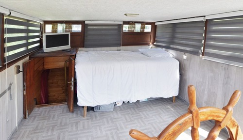 Panoramic Room, River View