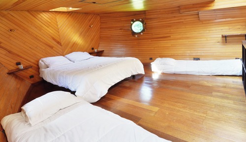 Family Room, River View