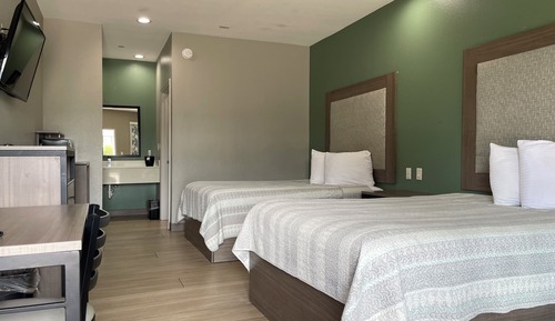 Deluxe Double Room, Smoking