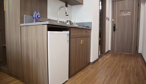 Deluxe Studio, 2 Twin Beds