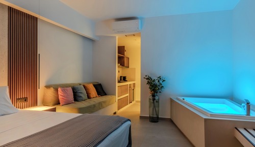 Suite, 1 Double Bed with Sofa bed, Non Smoking, Patio