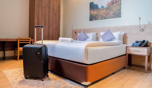 Suite, 1 King Bed