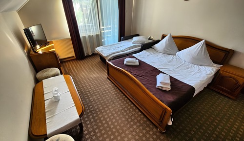 Room 9