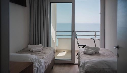 Junior Double or Twin Room, Sea View