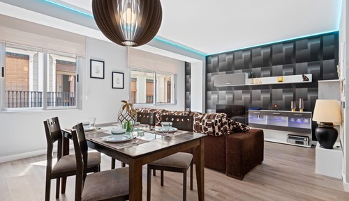 Basic Apartment, City View