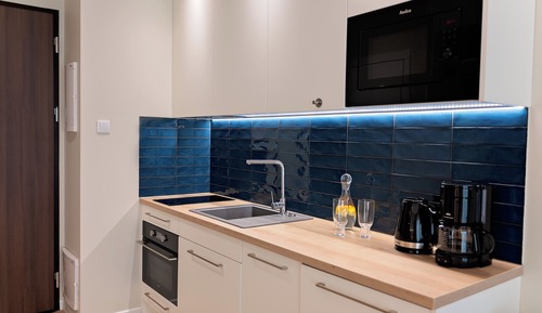 Deluxe Studio Suite, City View