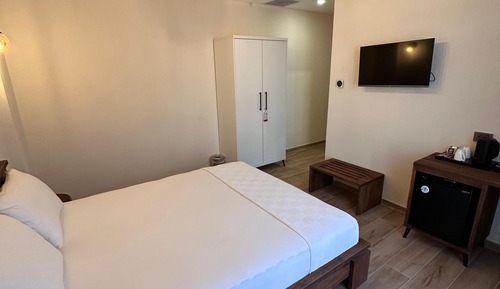 Economy Double Room, Garden View