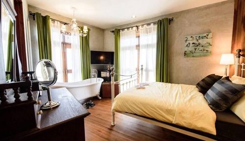 Junior Room, Non Smoking, River View