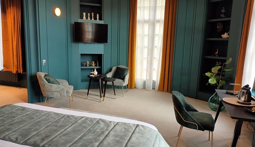Classic Double Room