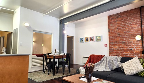Deluxe Apartment